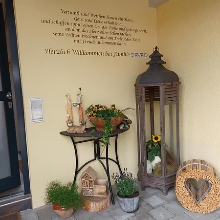 Haushaelfte Ca 290 Qm Luxus Zur Alleinnutzung Apartment