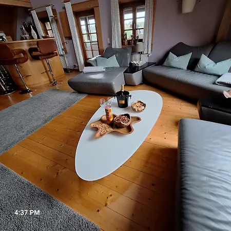 Apartment Haushaelfte Ca 290 Qm Luxus Zur Alleinnutzung