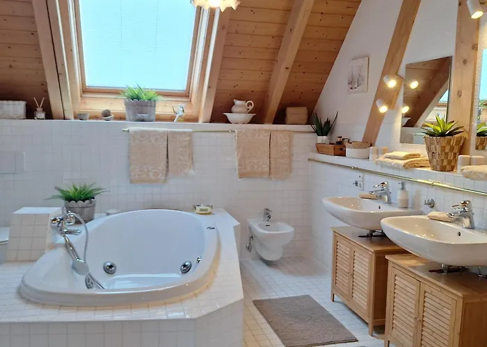 Haushaelfte Ca 290 Qm Luxus Zur Alleinnutzung Апартаменты *